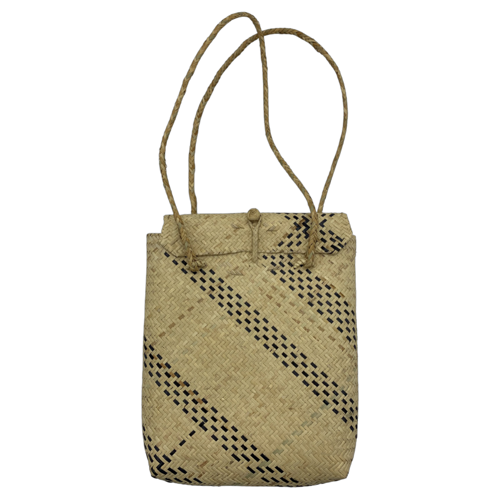 BEG PIHAN KECIL BERTUTUP