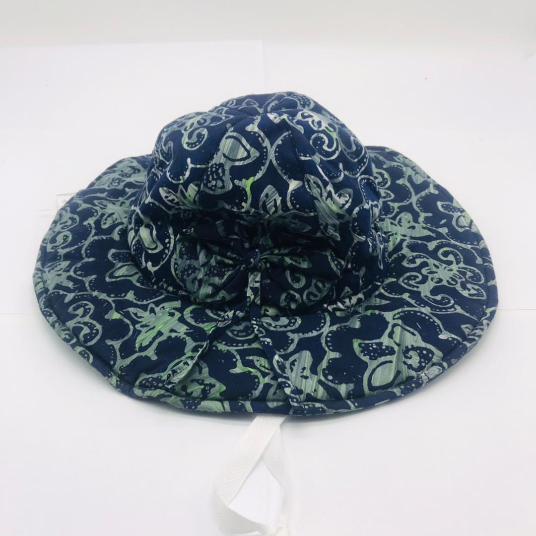 TOPI BATIK