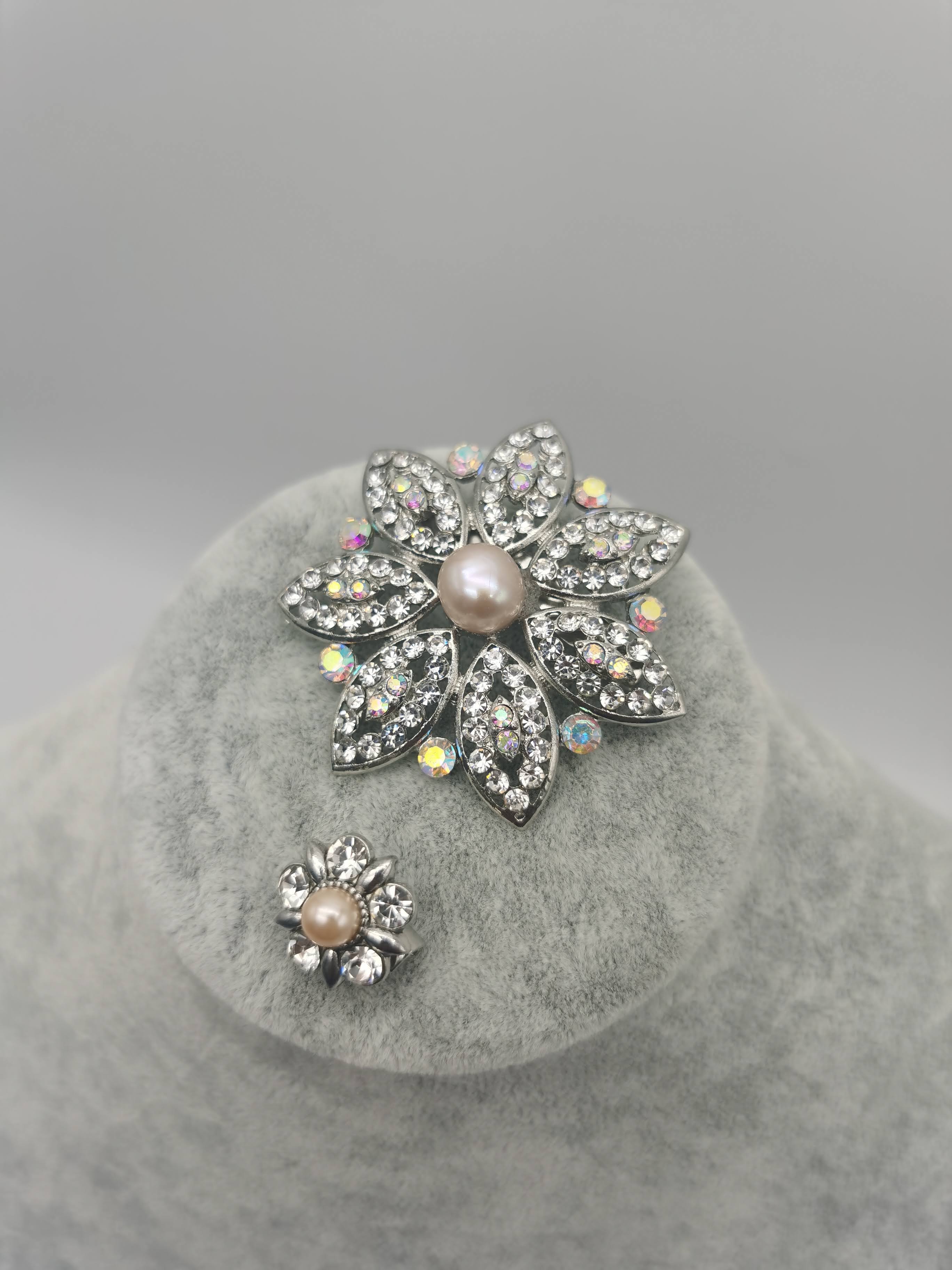 BROOCH PEARL