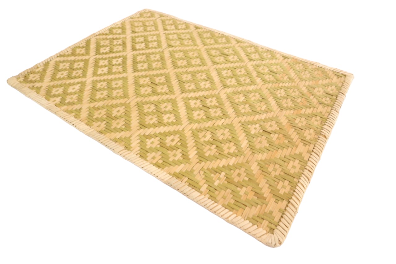 (PRE ORDER) KELARAI 1'x1'