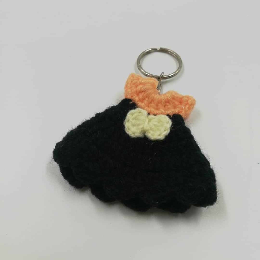 CROCHET GOWN KEY CHAIN