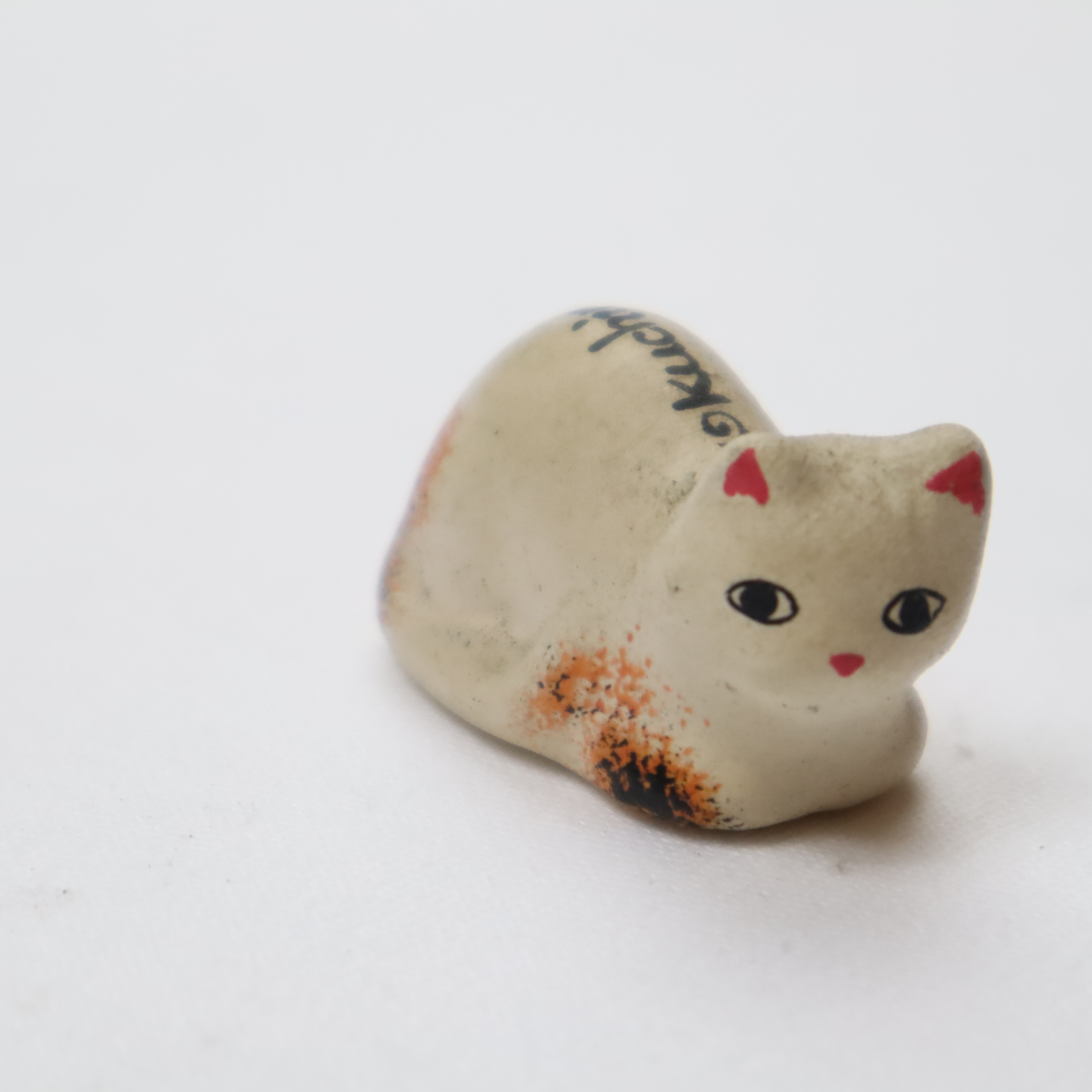 CERAMIC MINIATURE CAT