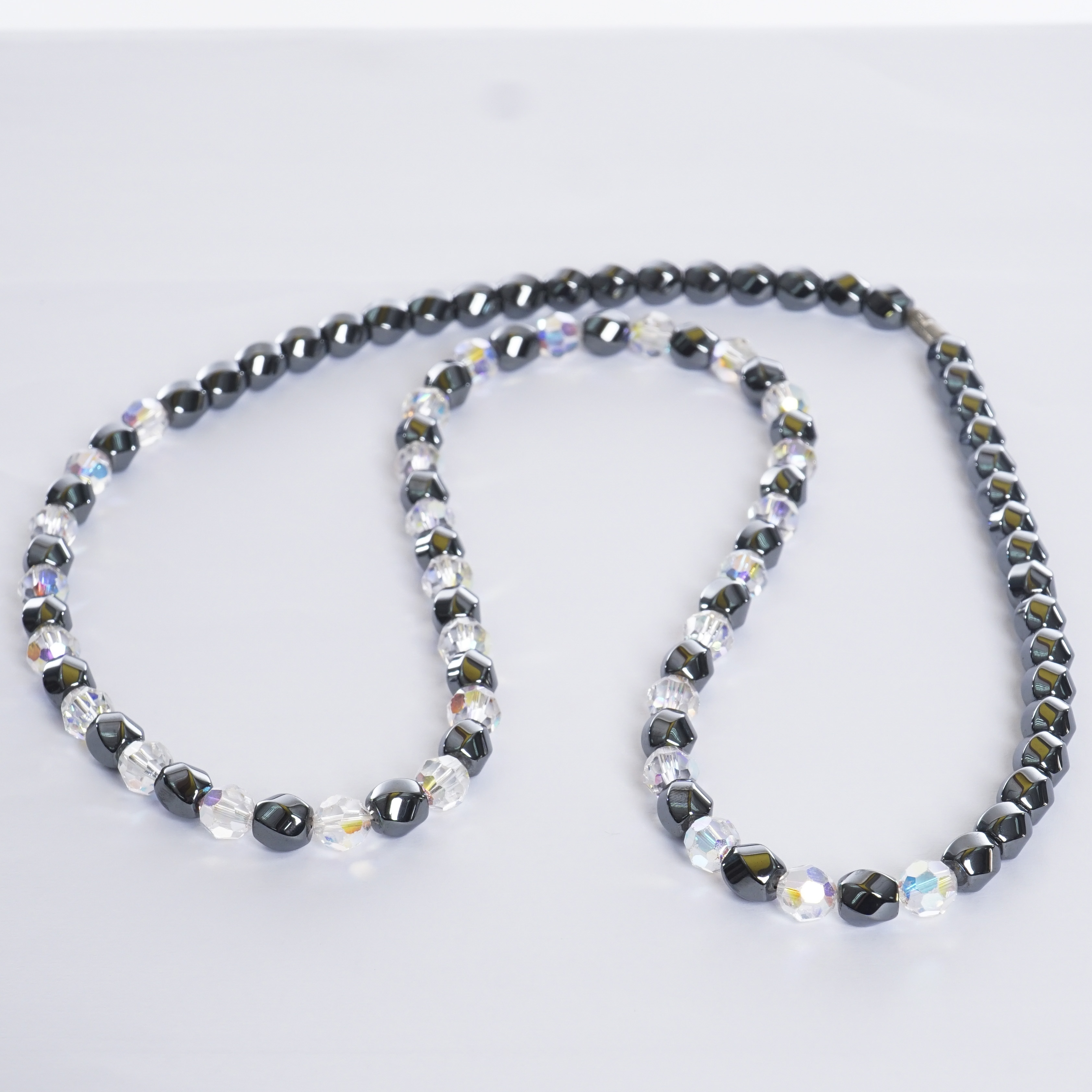 RANTAI PANJANG KRISTAL