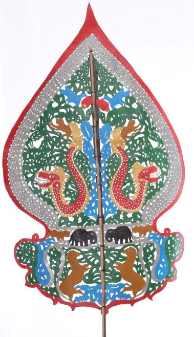 WAYANG KULIT POHON BERINGIN