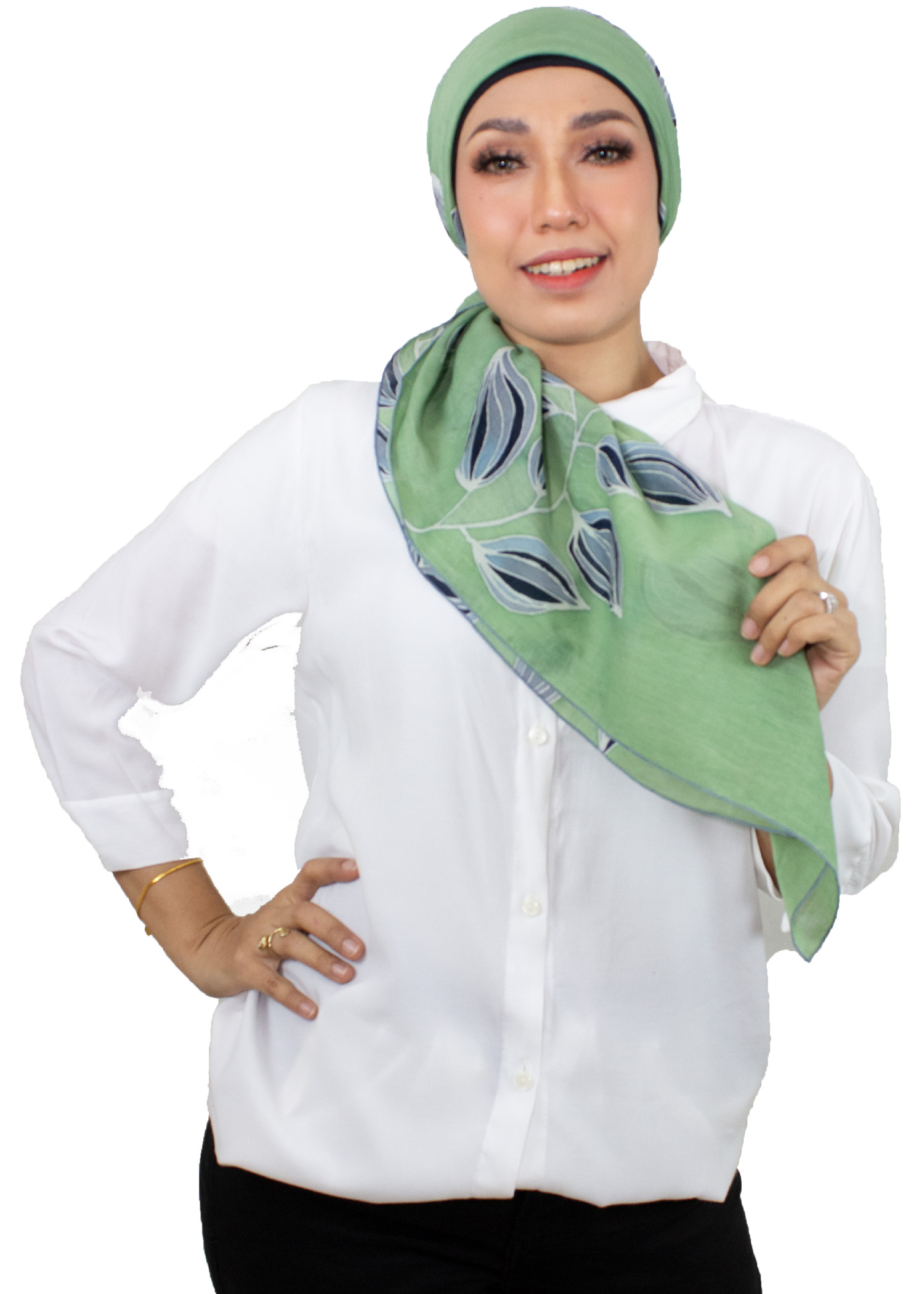 YASMIN TUDUNG BATIK