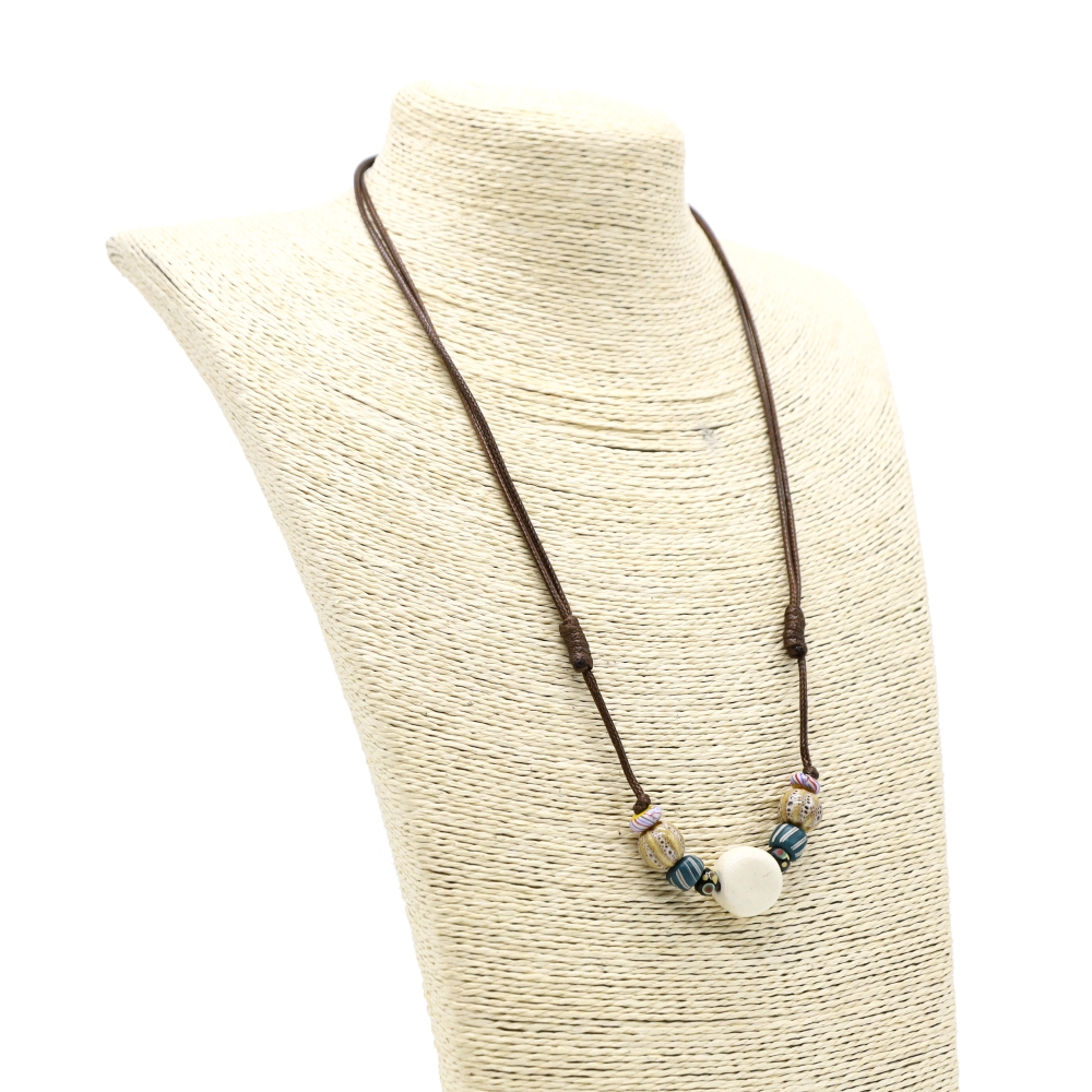 CLASSIC CERAMIC NECKLACE