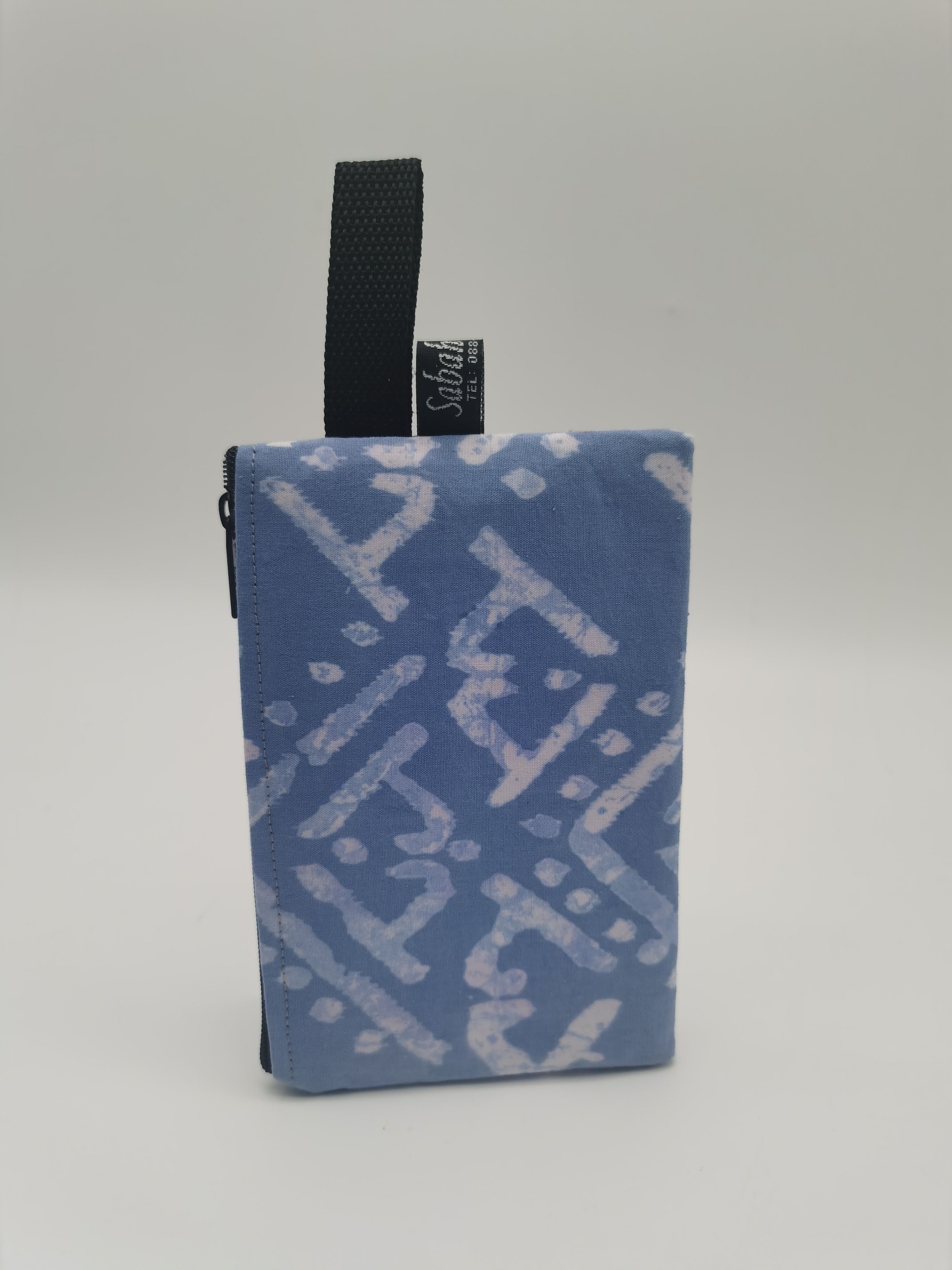 WALLET BATIK COTTON SIZE S  BLUE WHITE