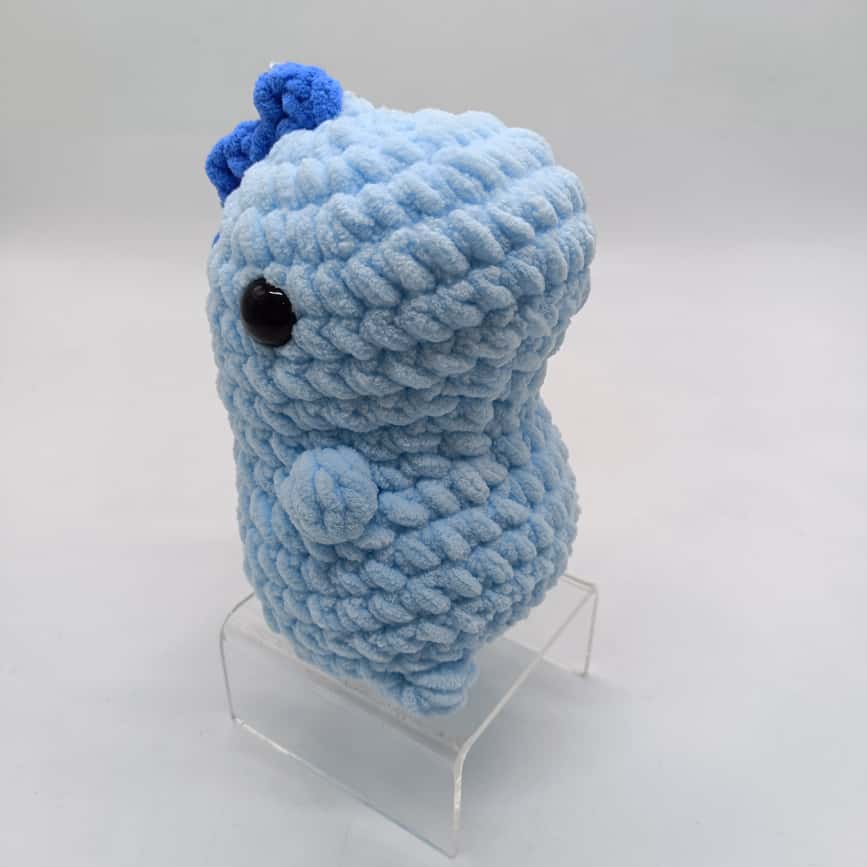 AMIGURUMI DINO FLUSH TOY