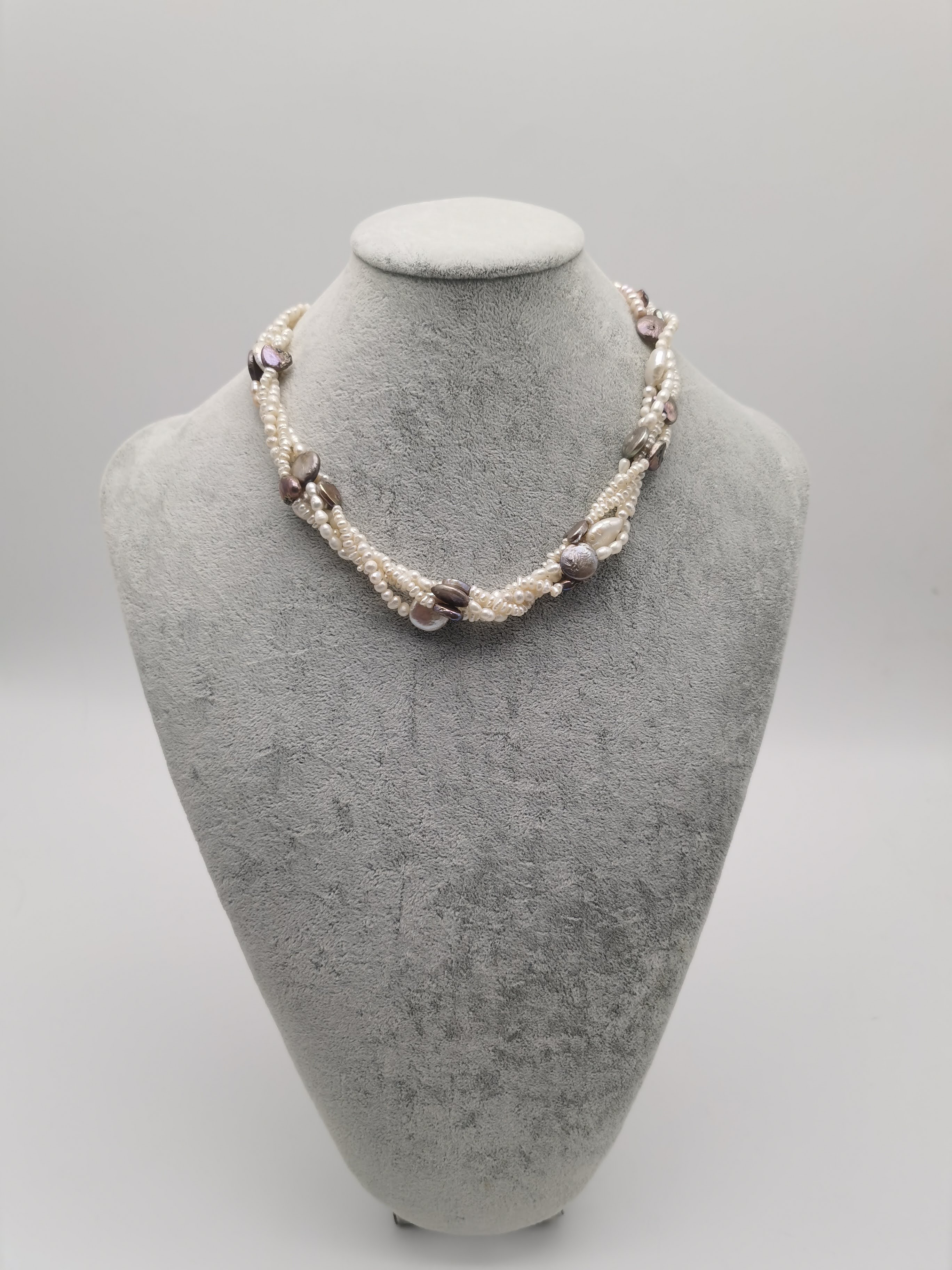 RANTAI SMALL PEARL WITH BIWA WHITE PEARL