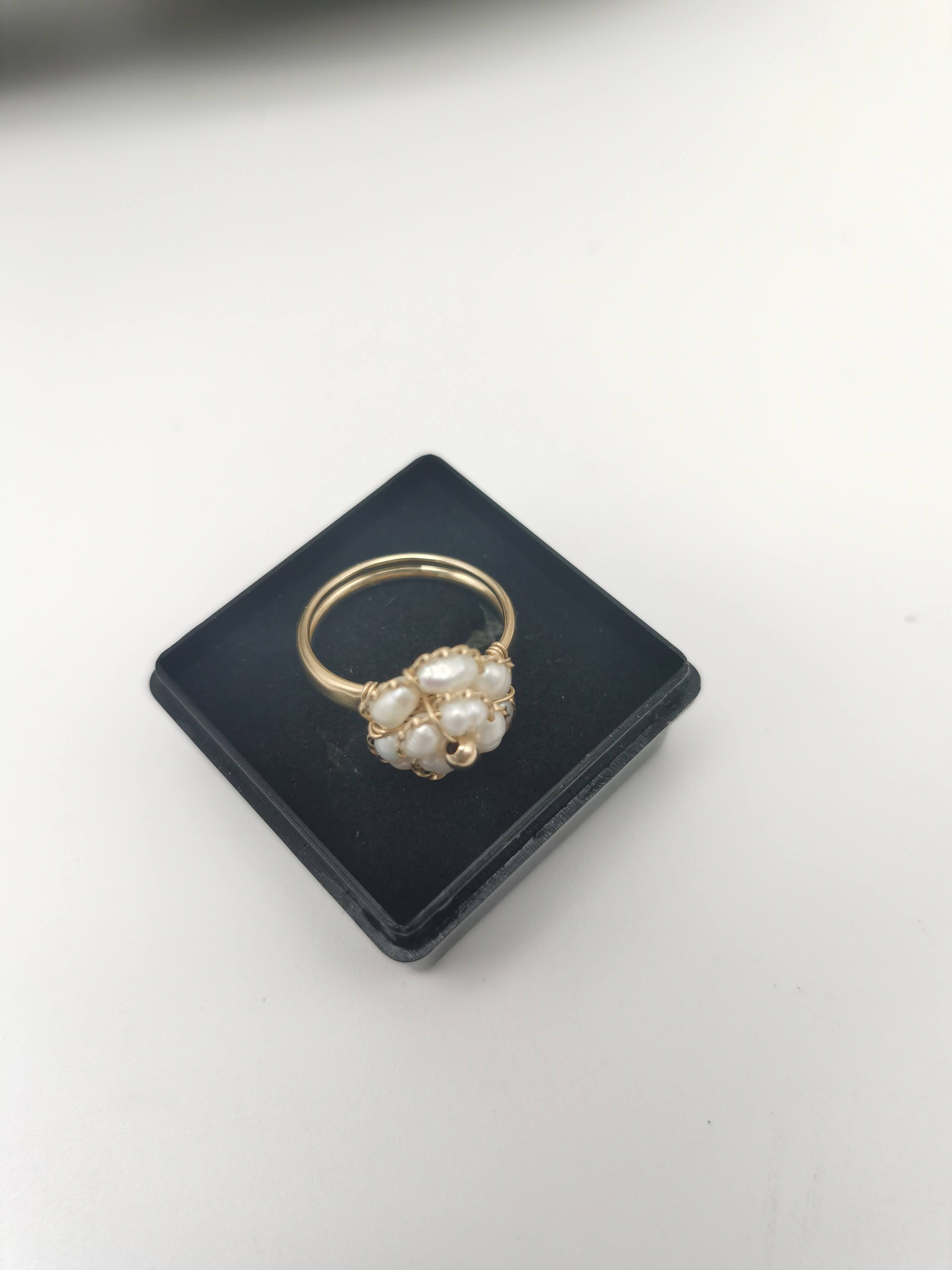 CINCIN SUASA WANITA BUNGA