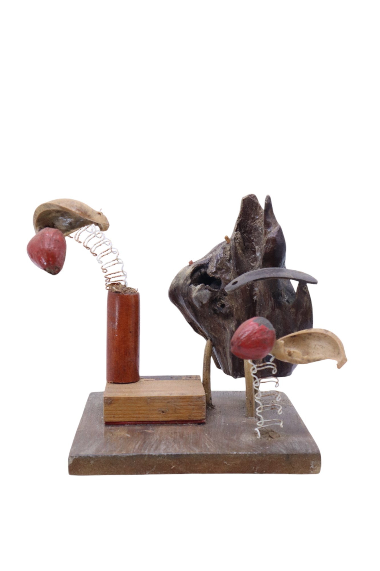 ARCA HIASAN KAYU DAN TEMPURUNG