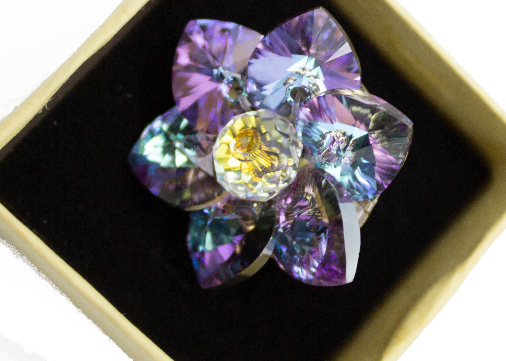 BROOCH SWAROSKI MELUR LUV