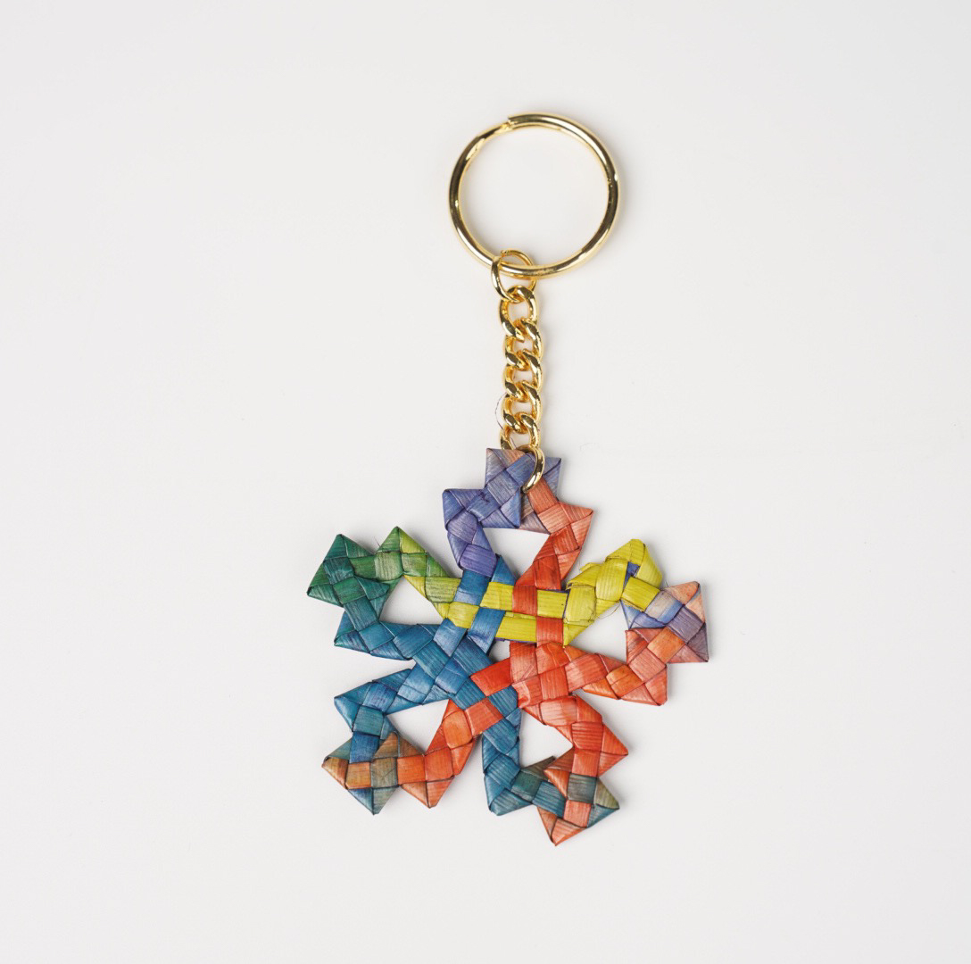 MAH MERI PANDANUS WEAVING KEYCHAIN