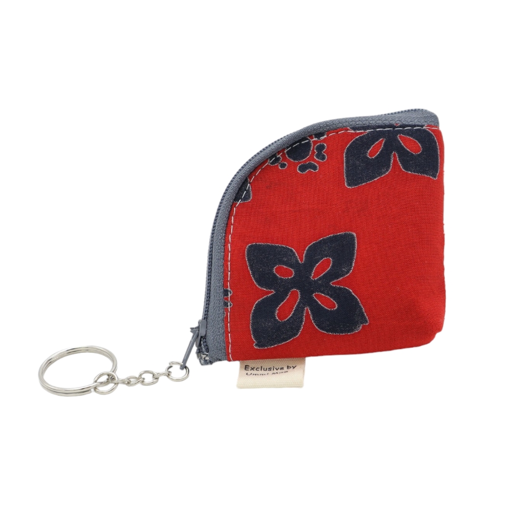 (PRE-ORDER) SHELL POUCH KEYCHAIN (BATIK)