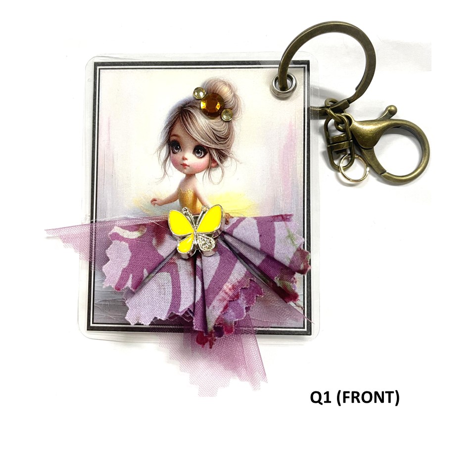 BATIK ALPHABET KEYCHAIN - Q