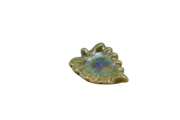 BETEL LEAF SHAPED DECO PLATE