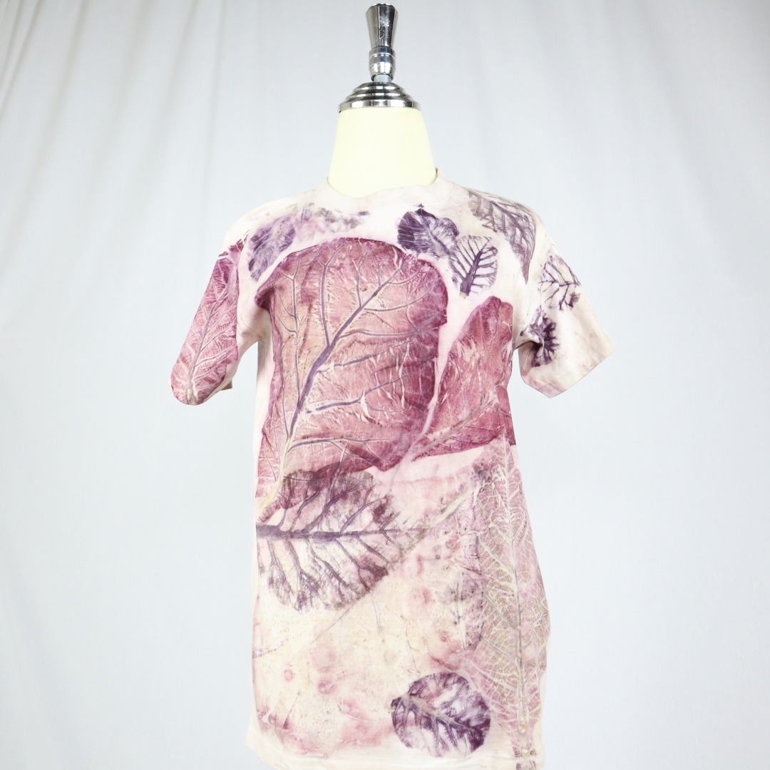 TIE & DYE BATIK T-SHIRT