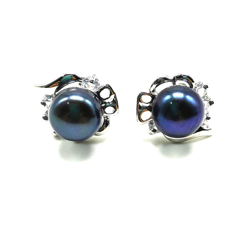DESIGN EARRINGS STUDS