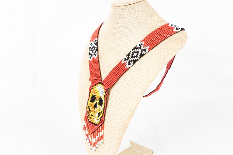 RANTAI MOTIF TENGKORAK