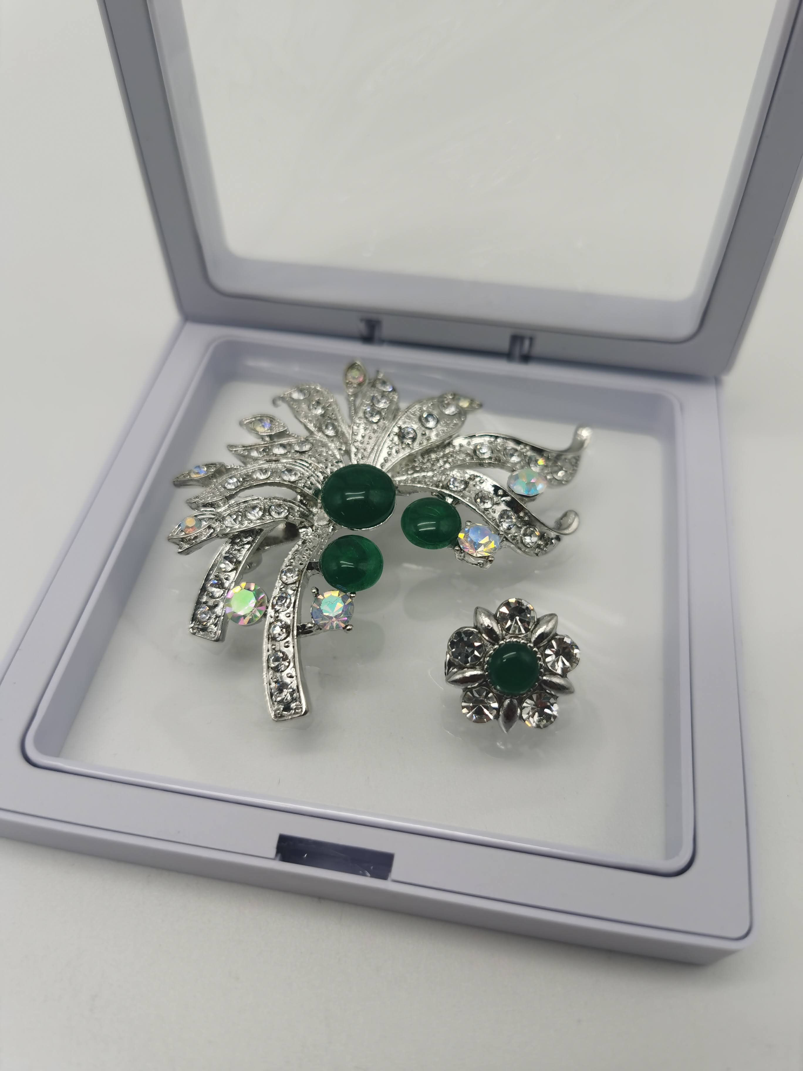 SET PIN WANITA SILVER JADE HIJAU