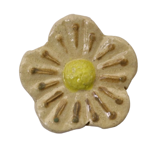 CERAMIC BROOCH