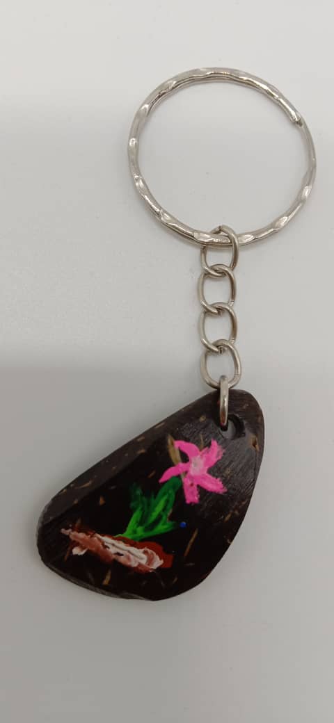 KEYCHAIN  TEMPURUNG KELAPA