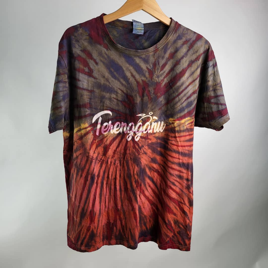 T SHIRT TYE & DYE