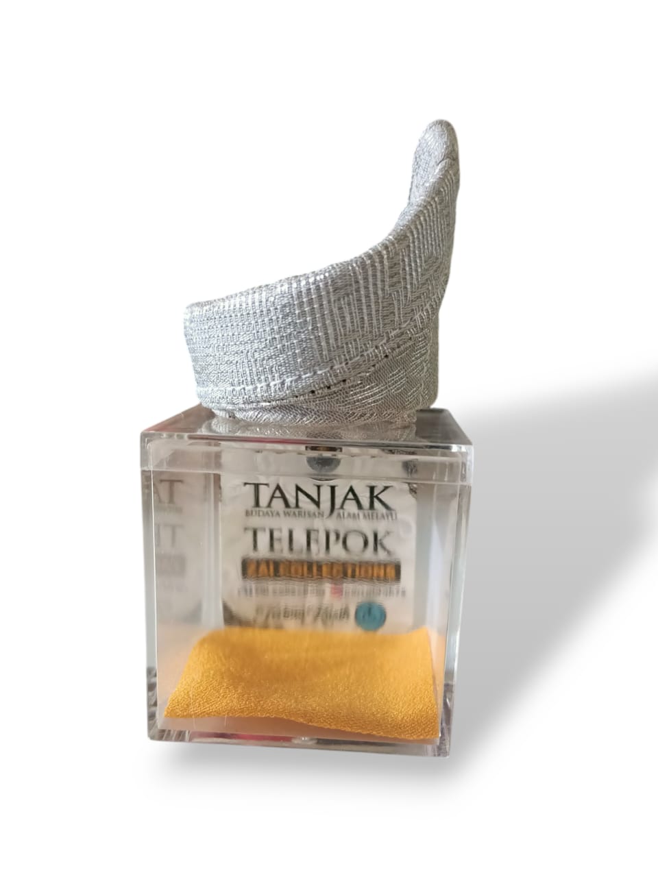 TANJAK MINIATURE WITH HARD BOX