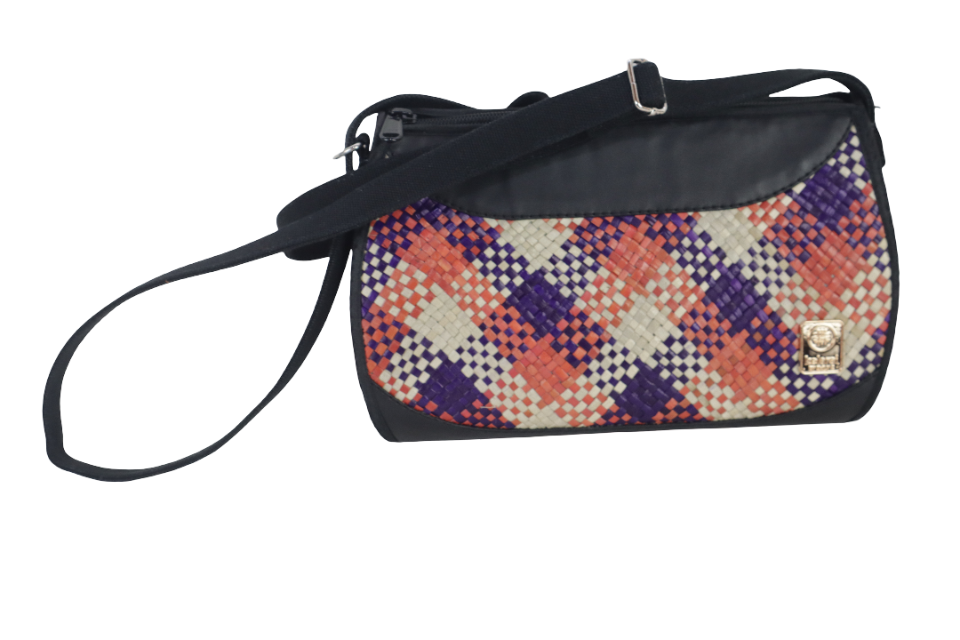WOMEN HANDBAG