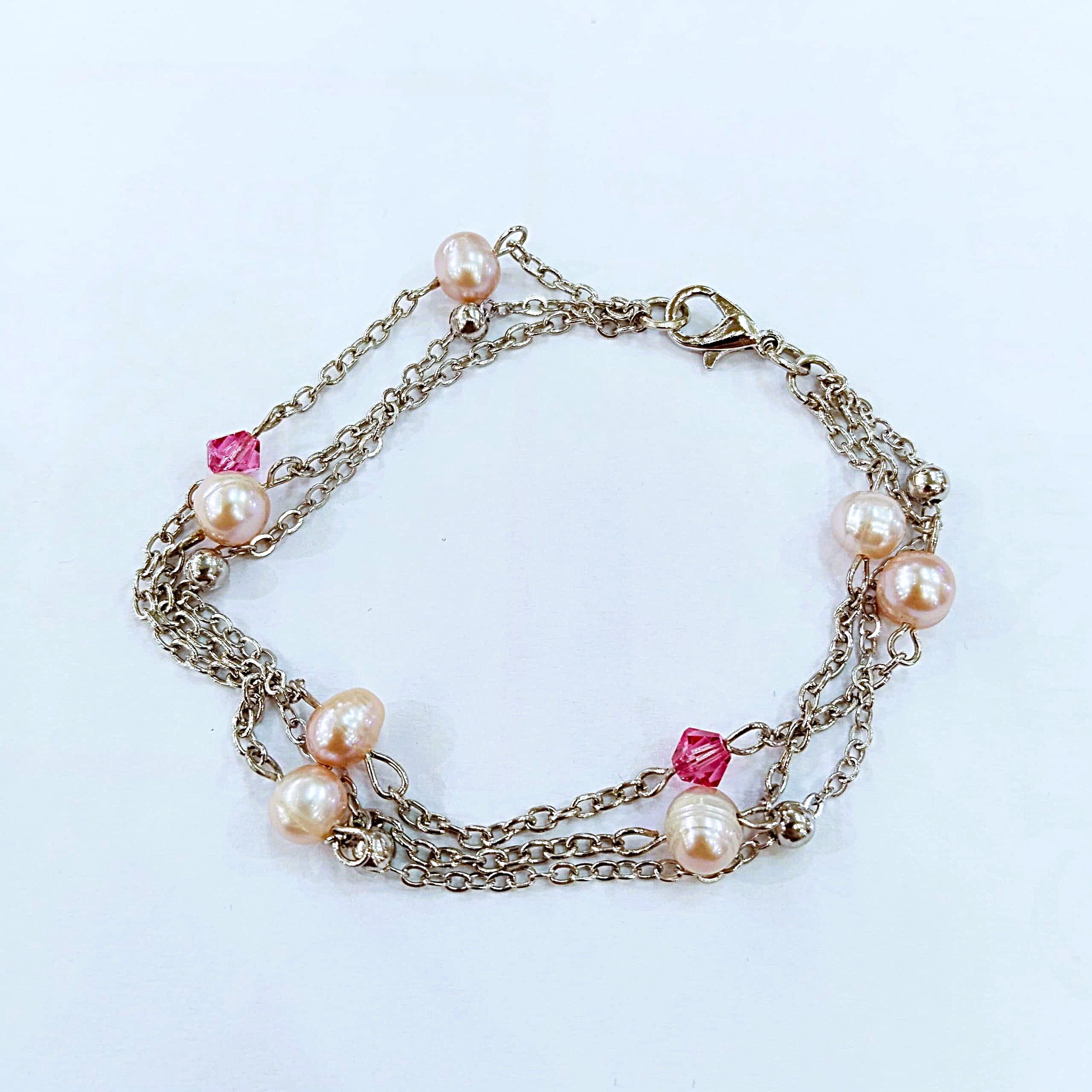 PEARL HAND CHAIN