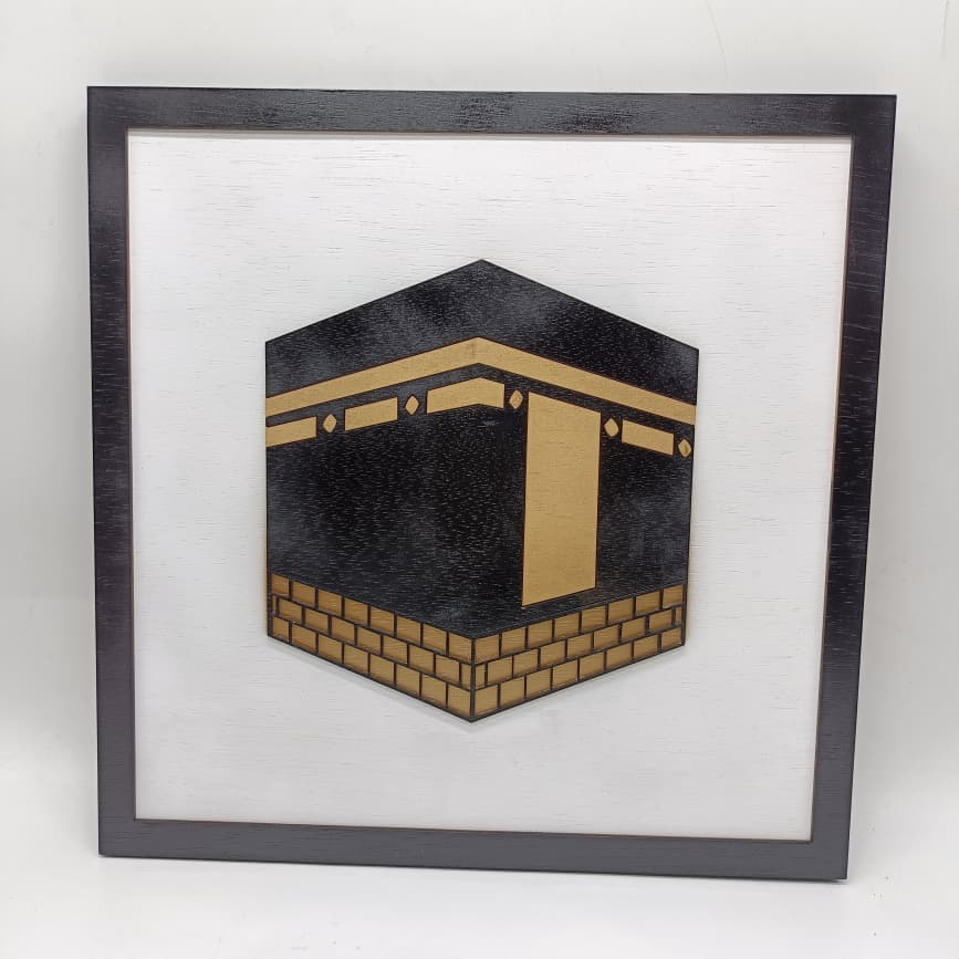 WOOD WALL DECORATION