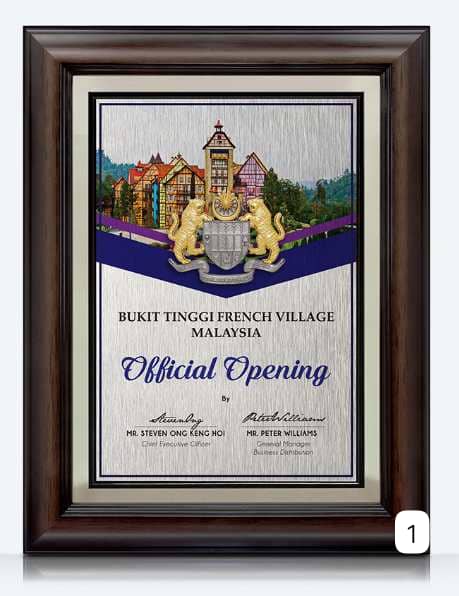 AWARD PLAQUE WITH GOLD PLATED PEWTER