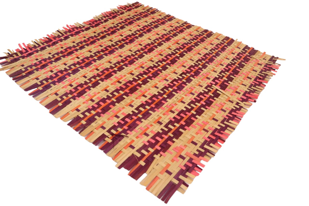 (PRE ORDER) KELARAI 1'x1'