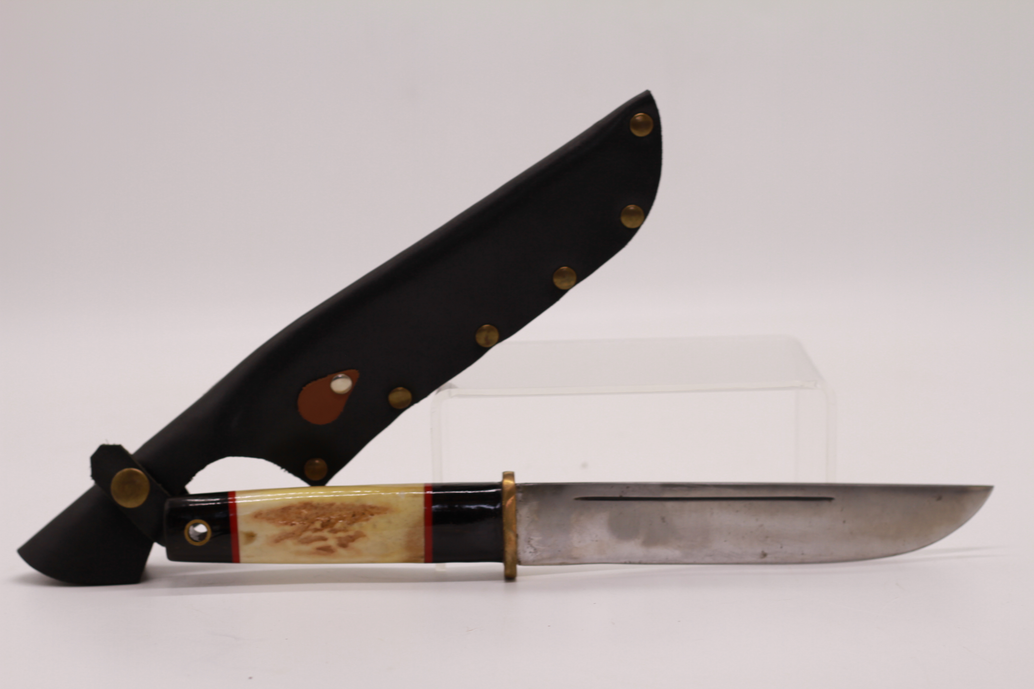 PARANG TRADISIONAL (SARUNG KULIT)