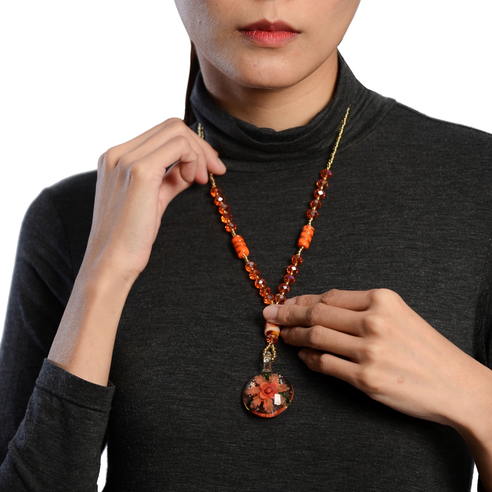 BORNEO BEADS NECKLACE