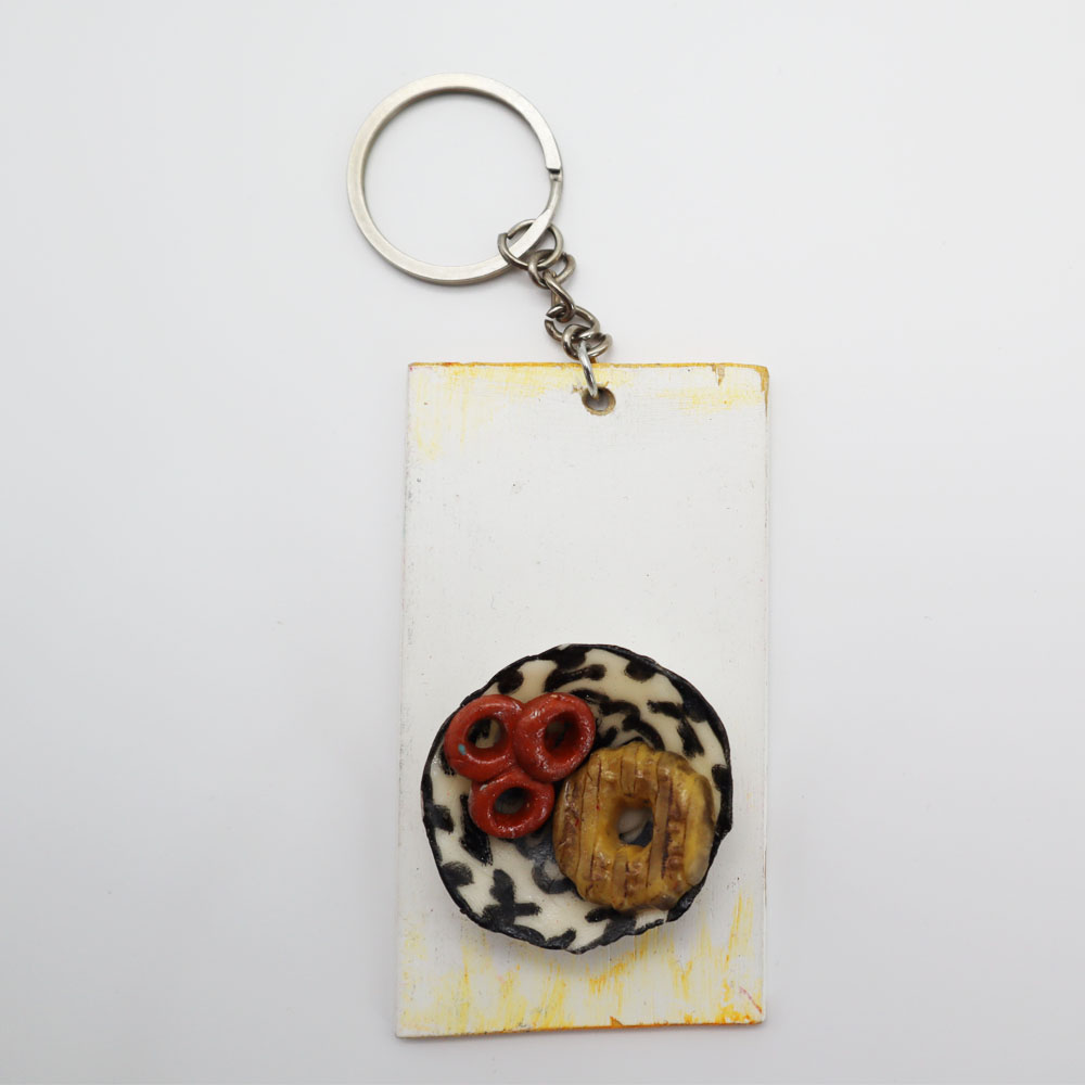 KEYCHAIN CLAY 5