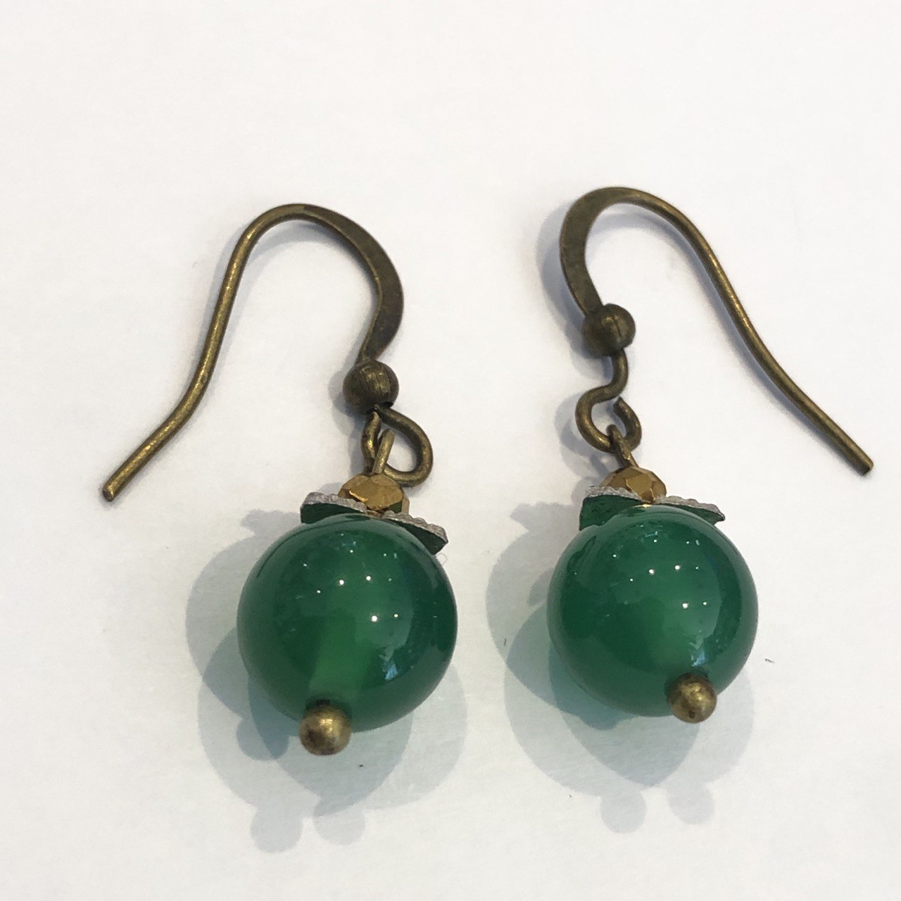 UNIQUE STONE EARING