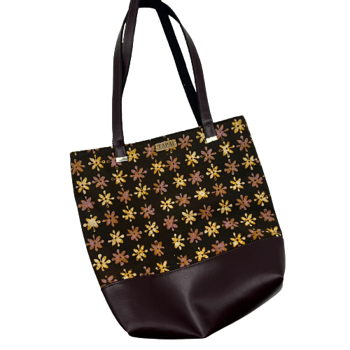TOTE LILIAN