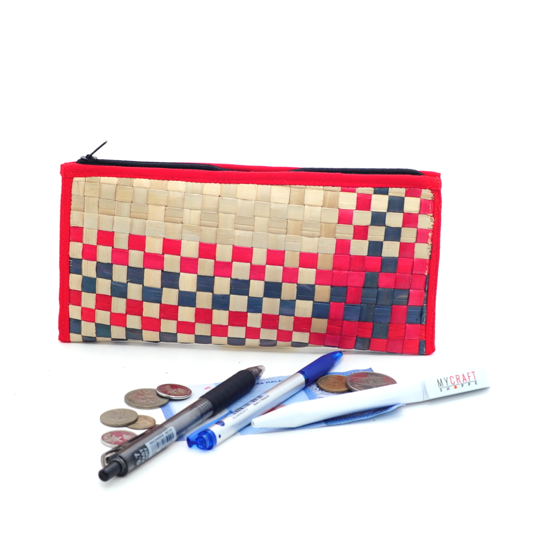 BEKAS PENSIL ANYAMAN