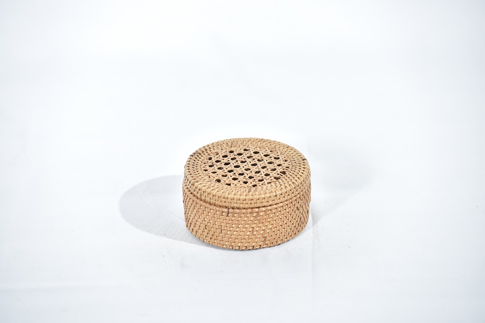 SELAPA ANYAMAN RIBU-RIBU