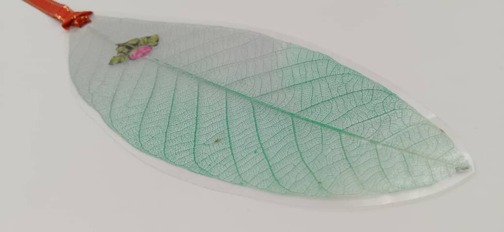 PENANDA  BUKU DAUN GETAH