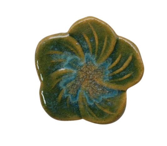 CERAMIC BROOCH