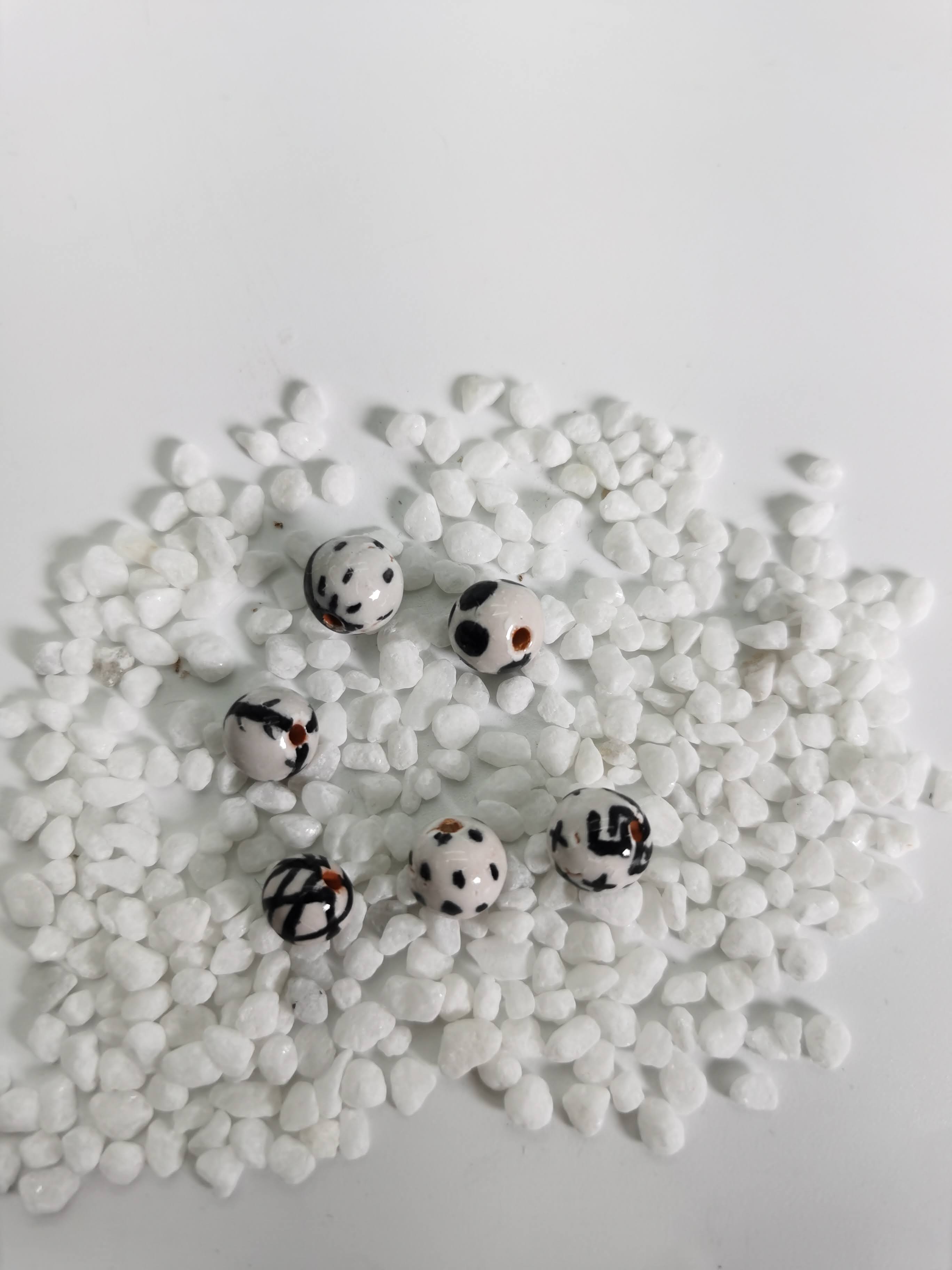 PEARL WHITE WITH BLACK DESIGN CERAMIC