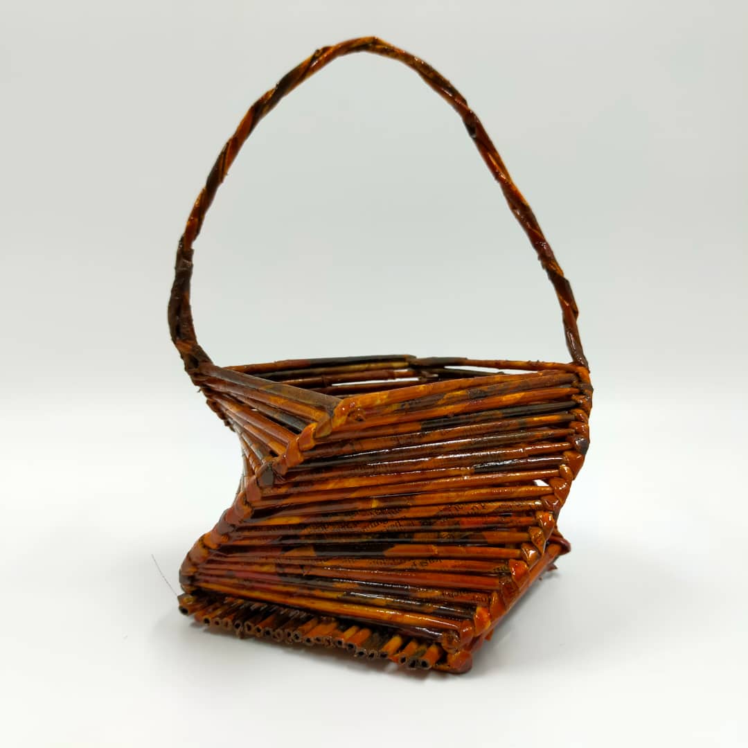 NEWS PAPER SQUARE BASKET WITH HANDLE