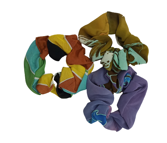 LIZNIM  BATIK SCRUNCHIES