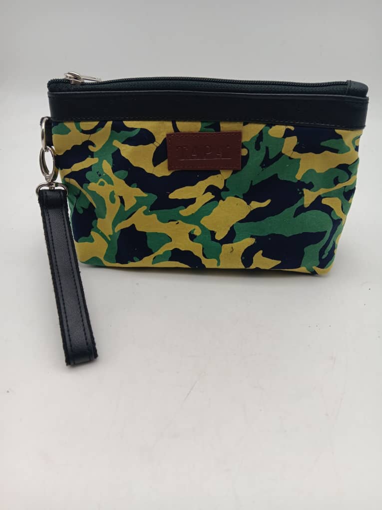 IRIS WRISTLET