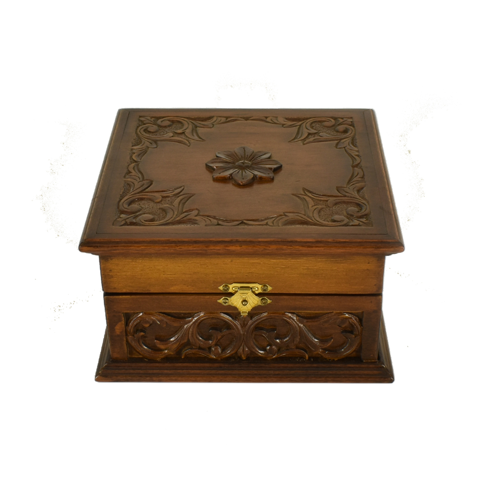 (PRE -ORDER) - CARVED WOODEN BOX (M)