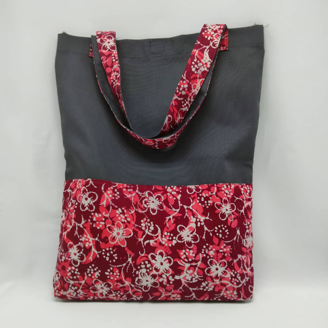 TOTE BAG BATIK
