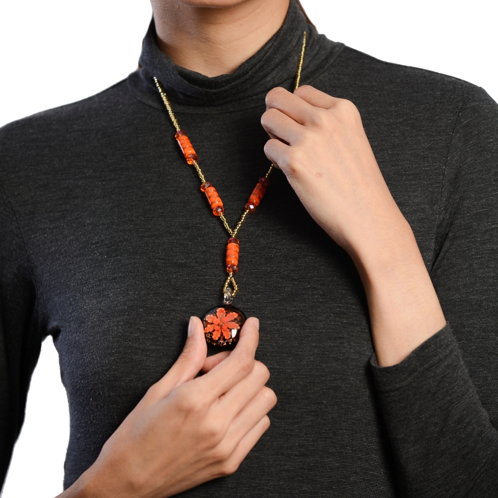 BORNEO BEADS NECKLACE