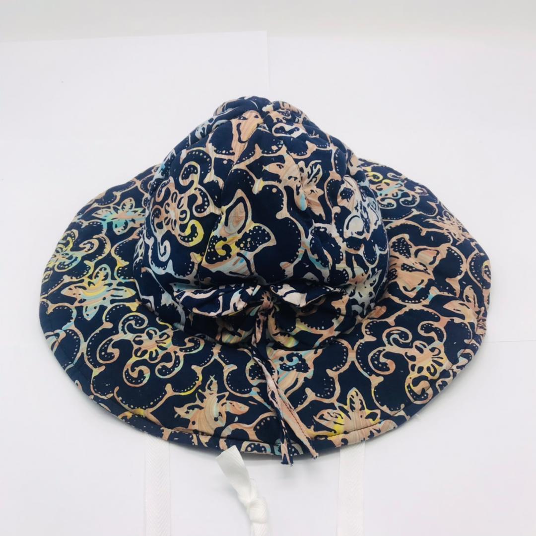 TOPI BATIK